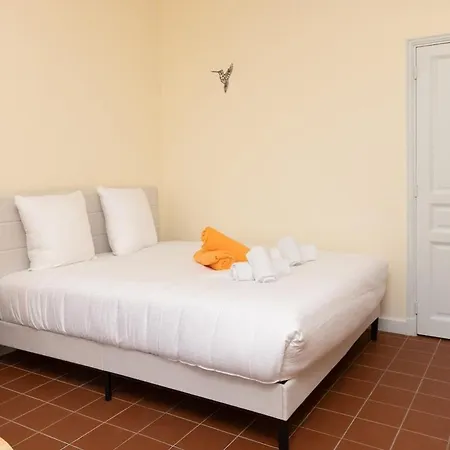 L'instant Voltaire * Carcassonne